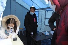 <b>子洲人民检察院：让党旗在疫情防控一线高高飘扬</b>
