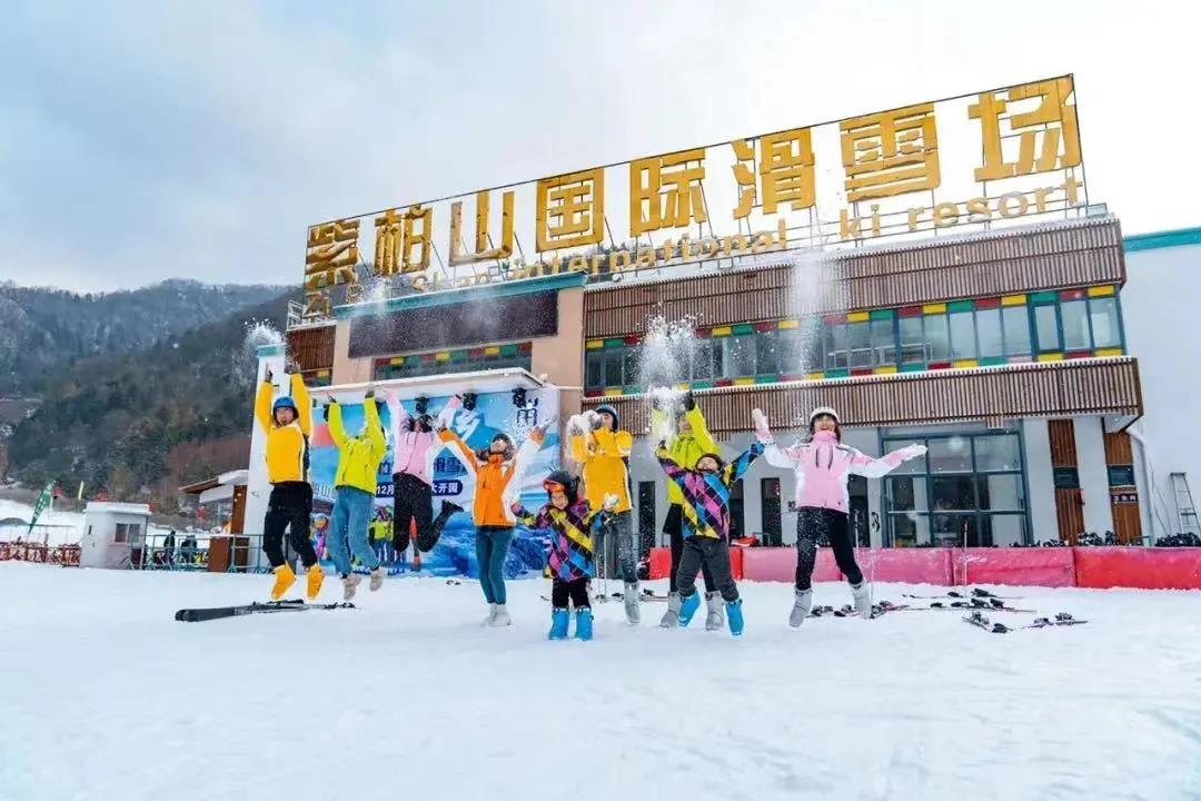 <b>汉中市部分景区、影院、航线恢复运营</b>