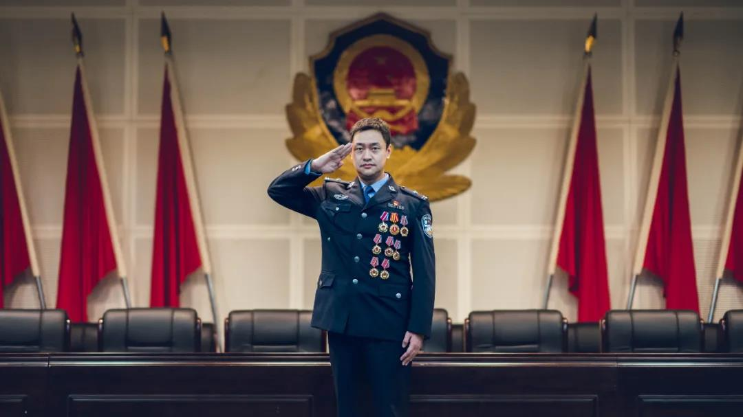 <b>帅！西安公安民警王排受邀参加公安部“公安楷模”先进事迹“云”报告会</b>