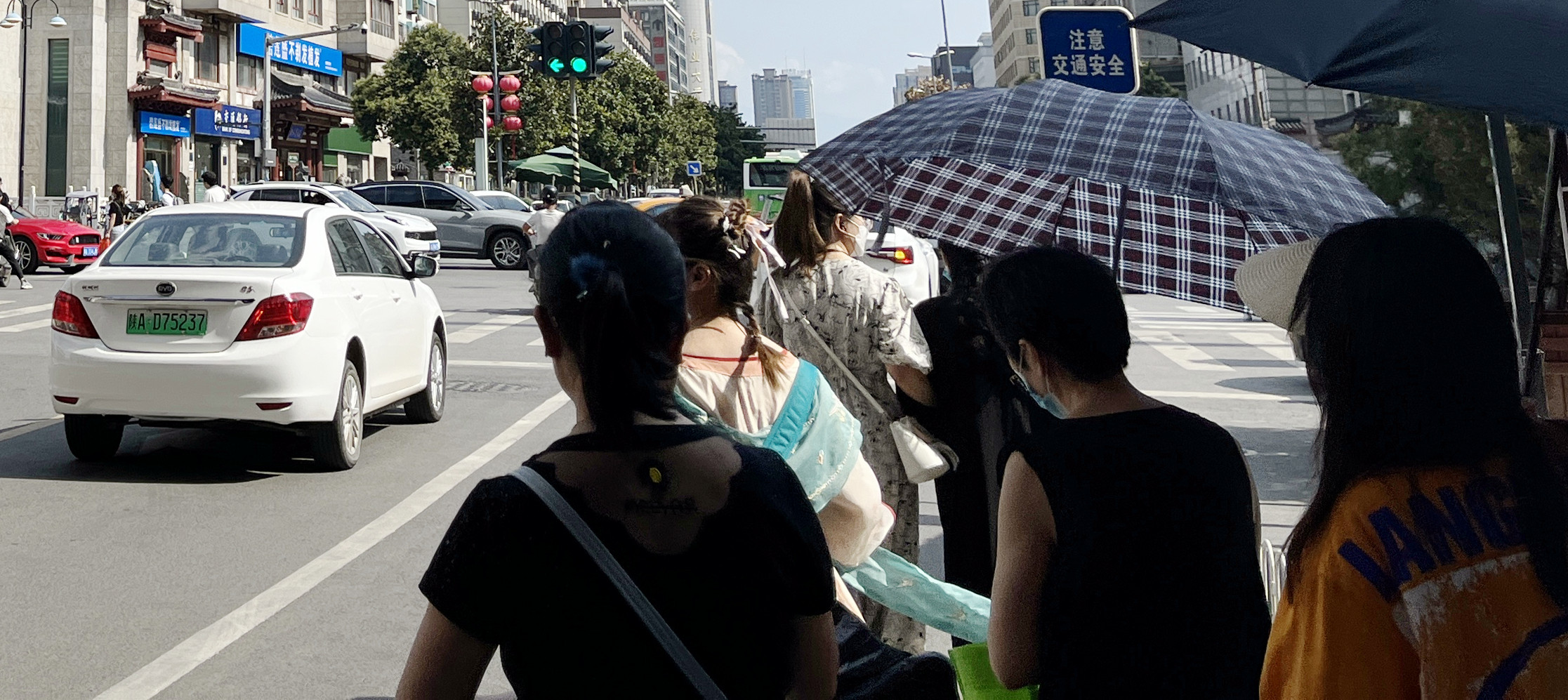 <b>今年“三伏”长达40天 全国多地将开启“蒸烤”模式</b>