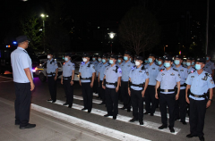 <b>组织出动民（辅）警3万人次！西安夏夜治安巡查宣防集中统一行动启动</b>