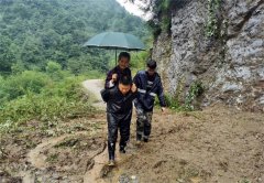 <b>强降雨致汉中市略阳县受灾！现已紧急转移群众34人 </b>