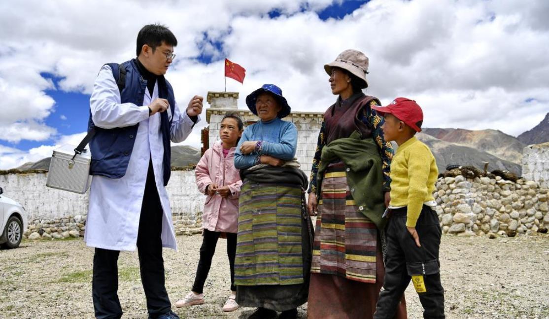 <b>聚人才之力　筑复兴之基——新时代人才事业发展成就综述</b>