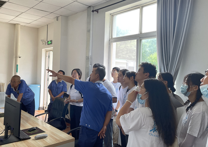 <b>延安市生态环境保护综合执法支队高新区执法科开展低碳环保活动</b>