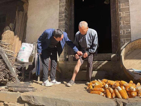 <b>商洛驻村第一书记马泽平：让梦想在乡村振兴的路上腾飞</b>