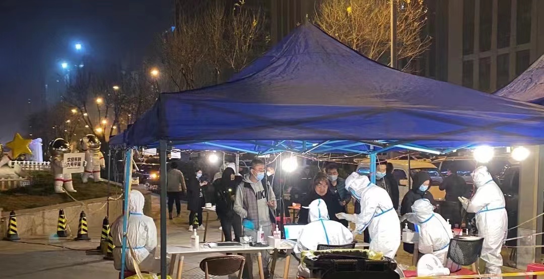<b>汉中本轮疫情追踪密接人员2921人次密接人员1425人</b>
