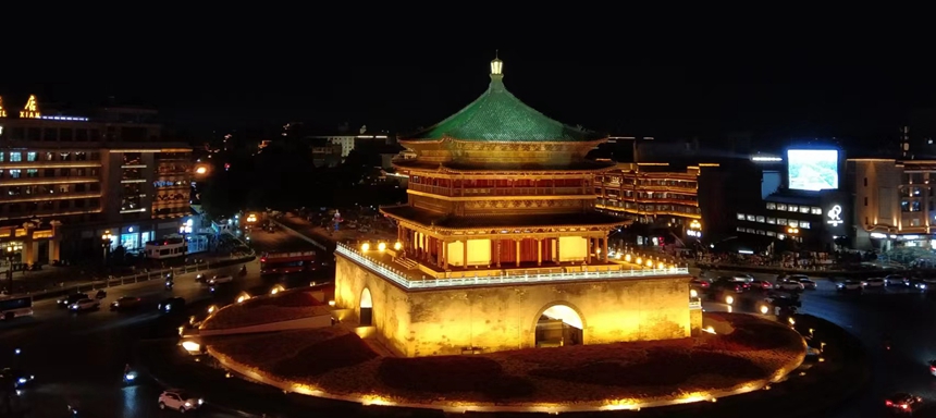 <b>西安又一批购物中心暂停营业！雁塔、高新等区政务中心暂停办理临柜业务</b>