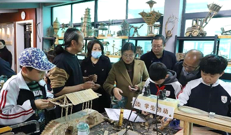 <b>灞桥区素质教育“校校行”专家组：  东城一小各项创新工作令人赞叹</b>