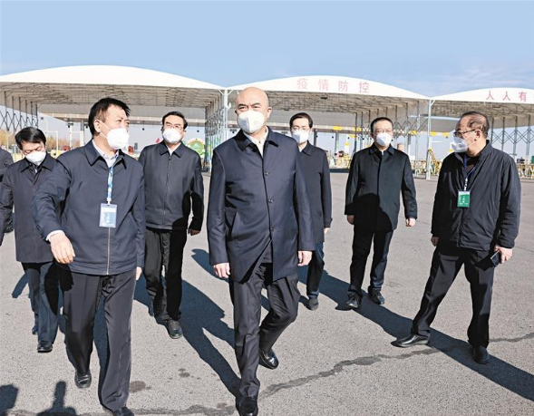 <b>刘国中在榆林市调研时强调 坚定信心 加力加速 尽快实现社会面清零</b>