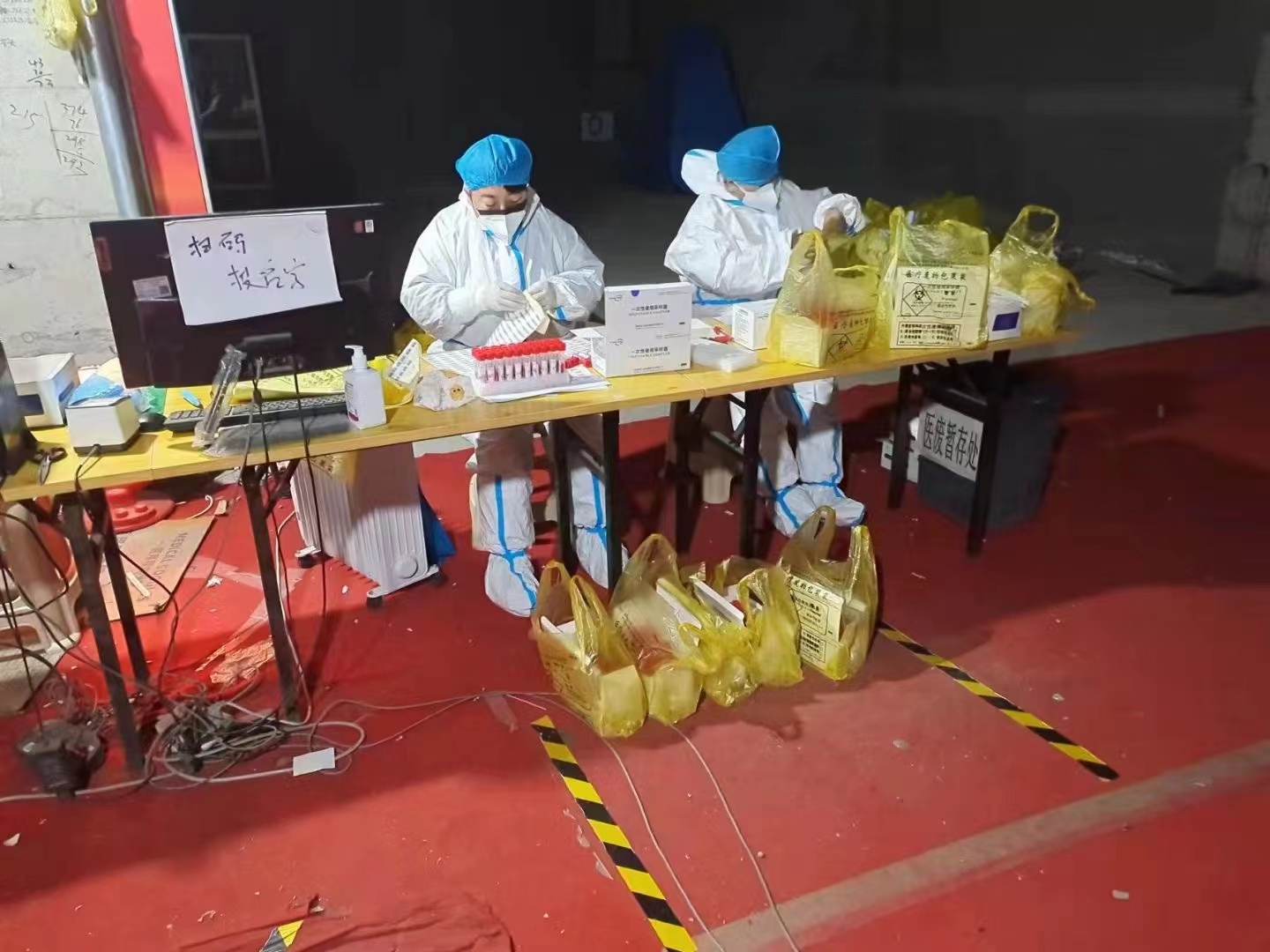 <b>西安：持续提升防控科学性精准性——访西安市新冠疫情防控专家胡妮</b>