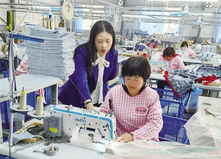 <b>陕西：提升技能促进就业 让群众生活更好</b>