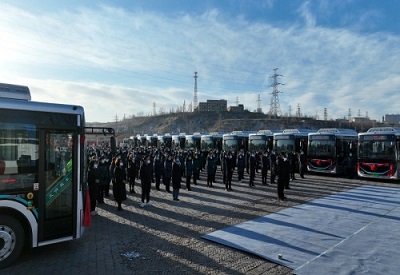 <b>投运24台新能源公交车 神木新开两条公交线路 </b>