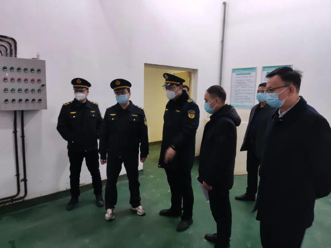 <b>西安市和长安区两级生态环境部门赴西安工会医院开展走访调研活动</b>