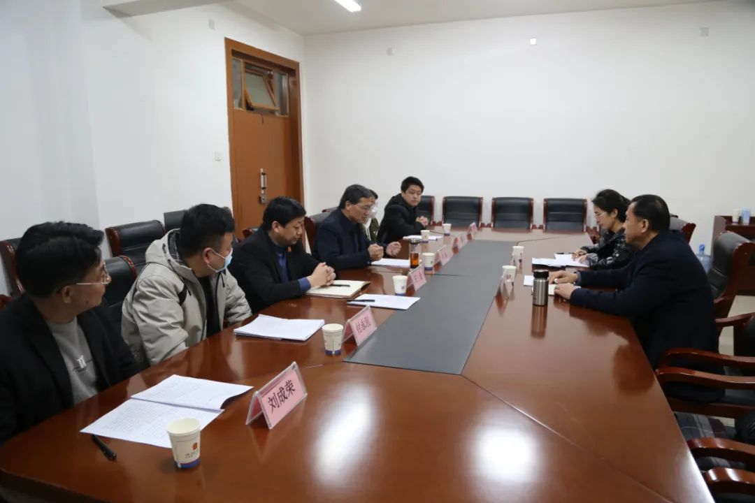 <b>陕西高院调研员冯纪文到靖边法院调研人民陪审员工作</b>