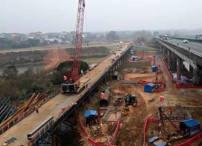 <b>奋进的春天丨陕西路桥快速推进省内重点交通建设项目</b>
