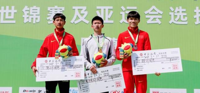 <b>陕西选手王朝朝在全国竞走大奖赛再夺一金！获2023年布达佩斯世锦赛参赛资</b>
