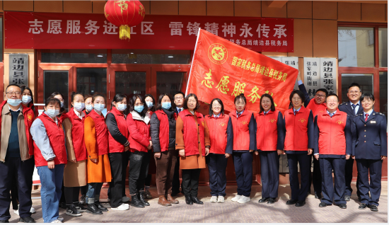 <b>靖边县税务局开展青年干部助企惠民进社区志愿活动</b>