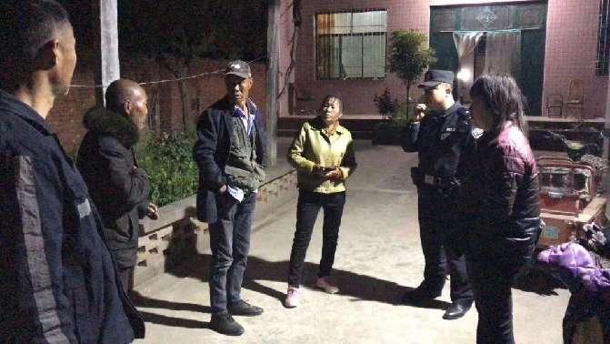 小男孩走失急坏父母 周至公安多方努力将其找回