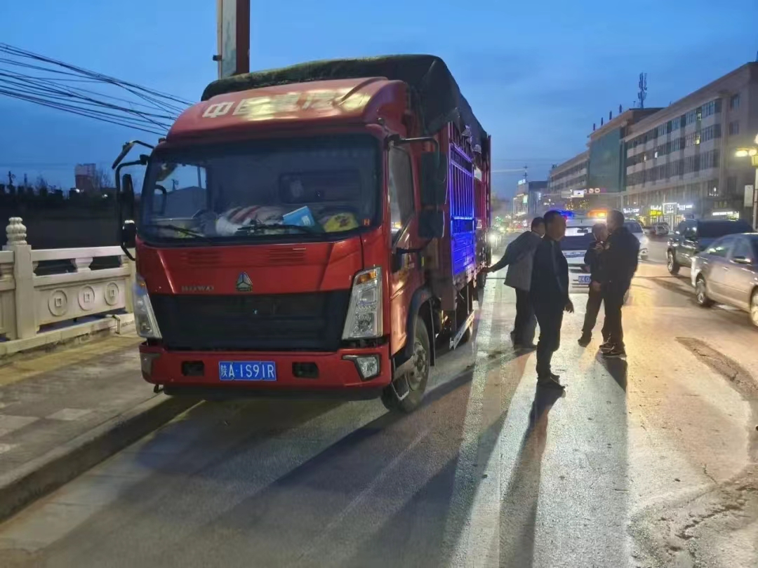 靖边县城市管理执法大队 ：加强治理力度 守护夜间和周末市容秩序