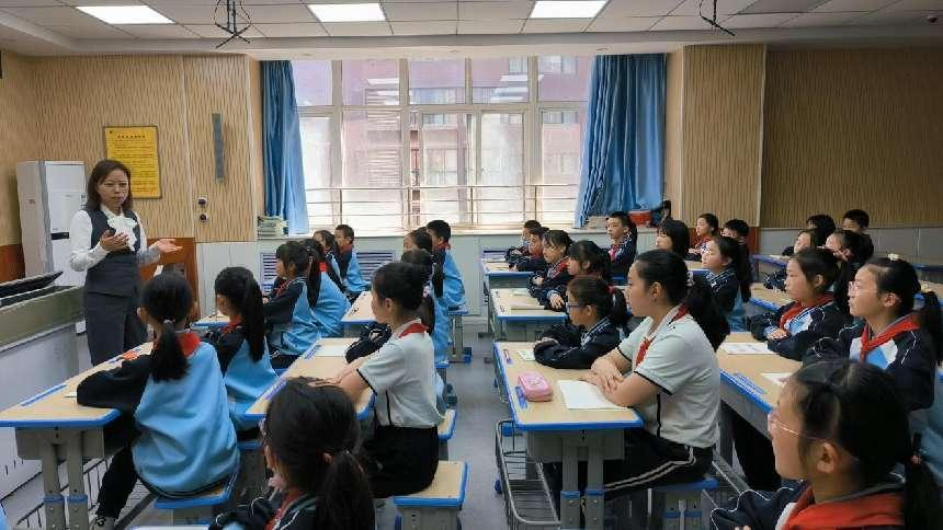 碑林区沙坡小学：金融知识进校园 反诈护航助成长