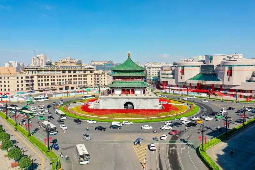 <b>携手推动丝绸之路全面复兴 习近平这样说</b>