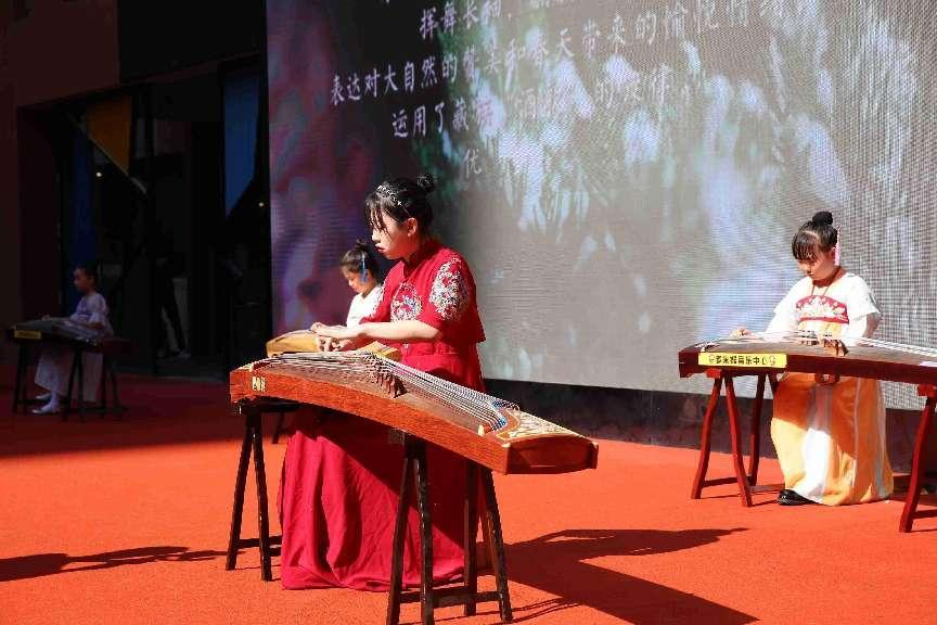 碑林区沙坡小学举行“大美三秦”素质展示活动