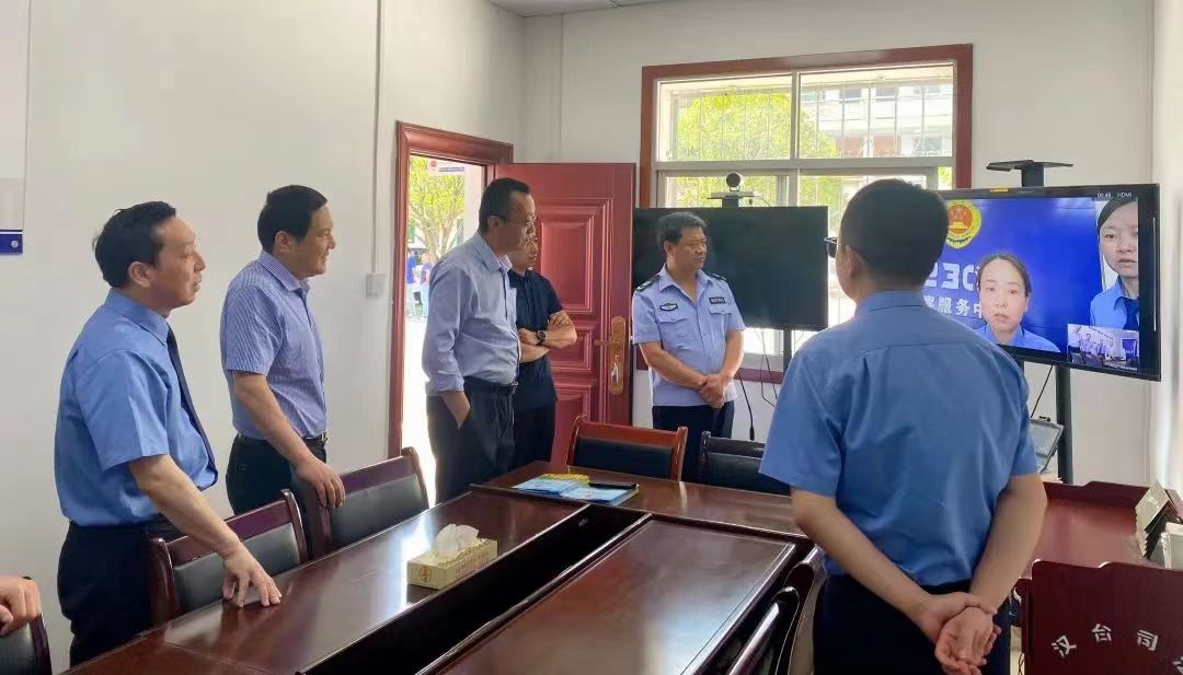 <b>省检察院党组成员、副检察长苏继敏一行到汉中市汉台区调研“双进”工作</b>