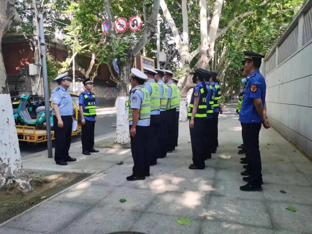 <b>汉中市交警大队开展“城警联动”专项整治行动</b>