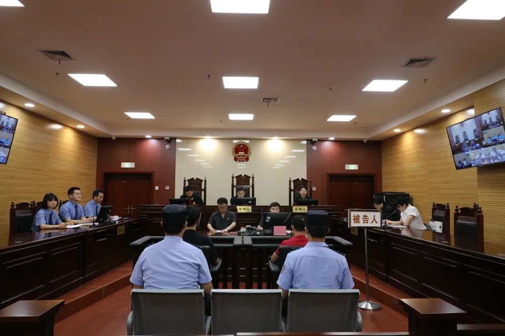 <b>施工现场私藏汉代文物？西安两人获刑！</b>
