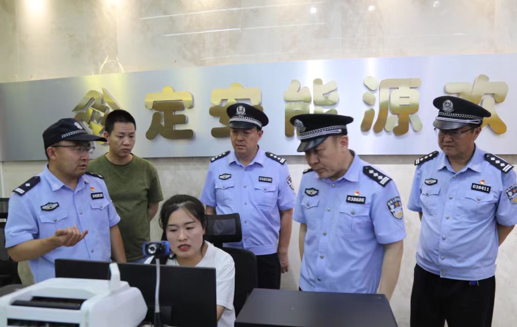 <b>王剑深入一线督导检查全县夏季治安打击整治统一清查工作</b>
