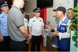 <b>陕西警方维护夏季治安再上“安全阀”</b>