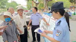 <b>周至公安出入境开展跨境违法犯罪宣传活动</b>