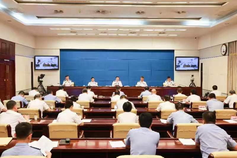 <b>全省公安机关召开夏季治安打击整治行动推进会</b>