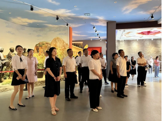 <b>西安市高陵区“理响高陵”宣讲团成员参观陕甘边革命根据地照金纪念馆</b>