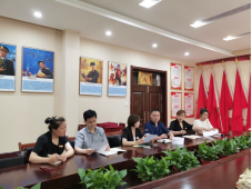 <b>“把脉问诊 消除隐患” 西安市雁塔区总工会持续开展“法治体检”活动</b>