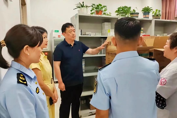 <b>安康市市场监管局开展医疗机构药械质量安全专项检查</b>