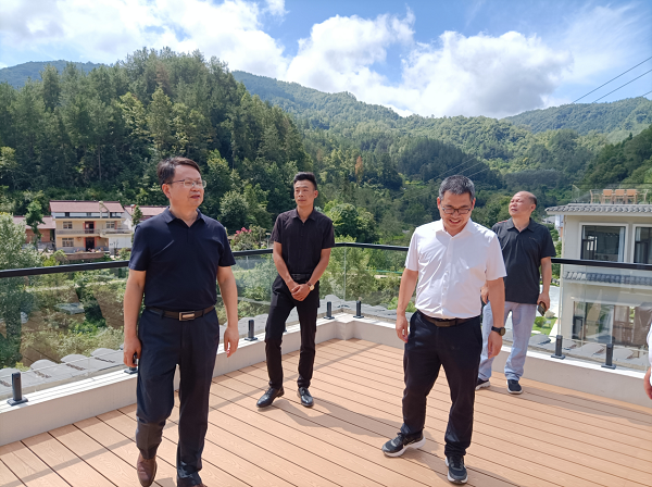 <b>汉中市人防办顺利完成驻村工作队压茬轮换工作</b>
