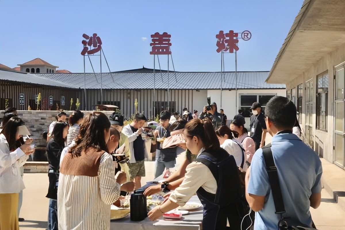 <b>黄河女儿行 | “沙盖妹”创业记：从柴火灶走向榆林知名品牌</b>