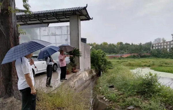 <b>汉中市1.7万余名镇村干部和网格员一线防汛防灾</b>