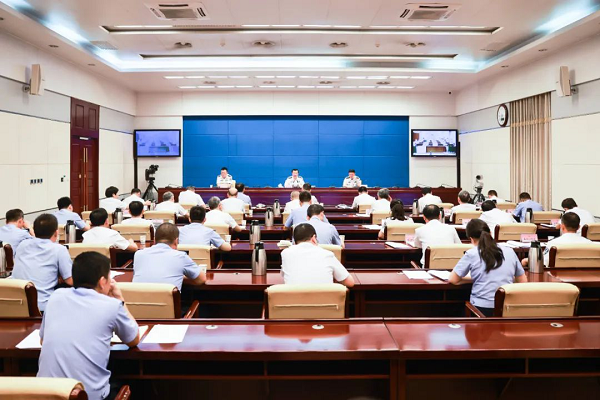 <b>毫不松懈！全省公安机关夏季治安打击整治行动第四次推进会召开</b>