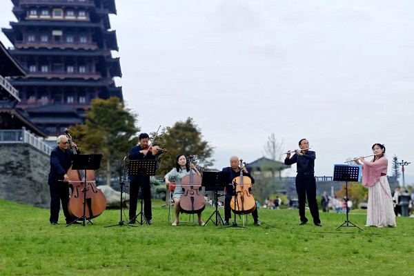 <b>汉中市滨江新区天汉长街再登央视</b>