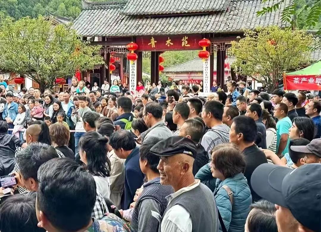<b>汉中市宁强县“双节”假期共接待游客60万余人次</b>