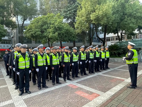 <b>“共享头盔”助力“共享安全” 汉中中心城区交通秩序大提升</b>