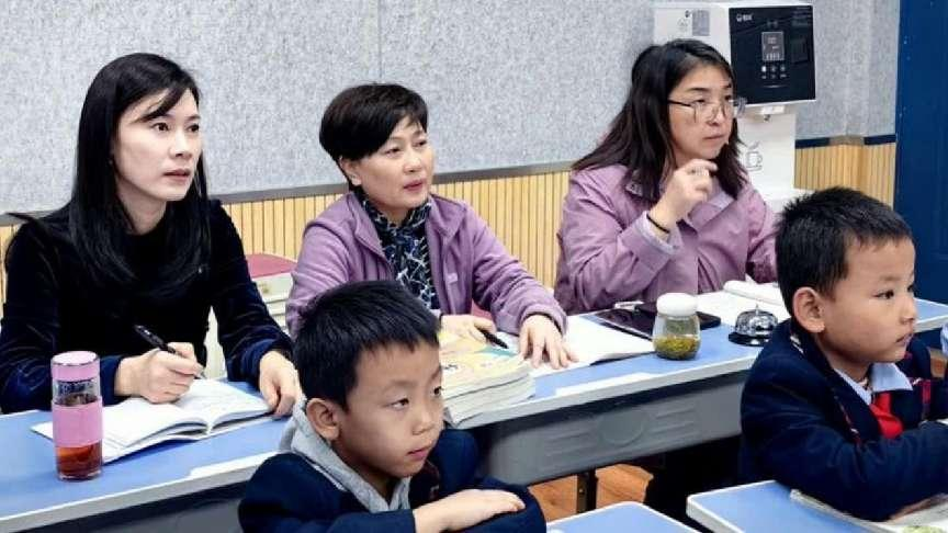碑林区振兴路小学开展“素养导向的生长课堂”专题研讨分享