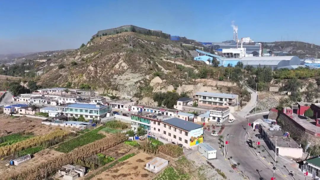 <b>府谷县新庙村：工业余热变废为宝 让百姓温暖过冬</b>