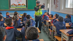 西安市碑林区景龙池小学：文明交通进校园 安全“童”行记心间  