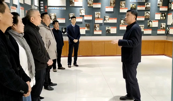<b>商洛市退役军人事务局组织职工到市烈士陵园开展调研观摩活动  </b>