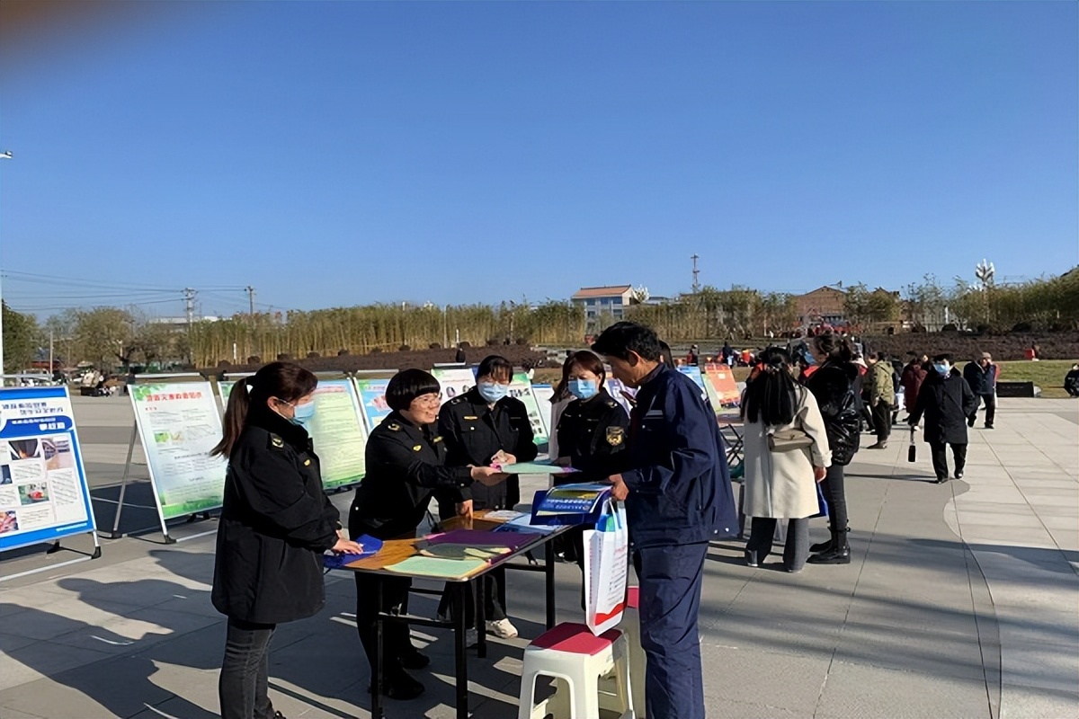 <b>宝鸡市眉县市场监管局开展“安全用药月”主题宣传活动</b>