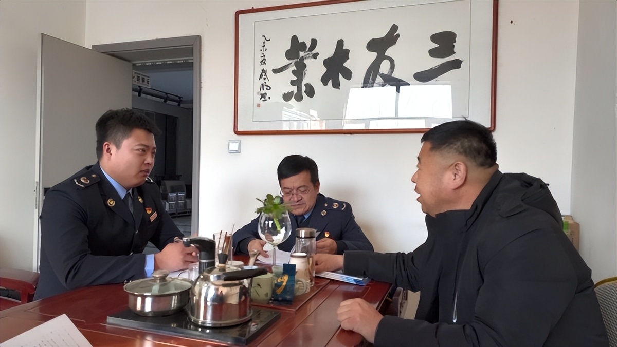 <b>国家税务总局靖边县税务局：牵“银”线 搭“税”桥 惠企利民助发展</b>