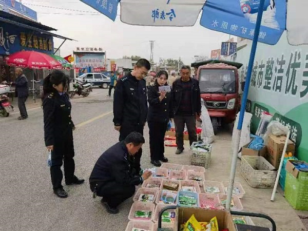 <b>榆林市吴堡县开展2024年农资打假暨放心农资下乡进村宣传活动  </b>